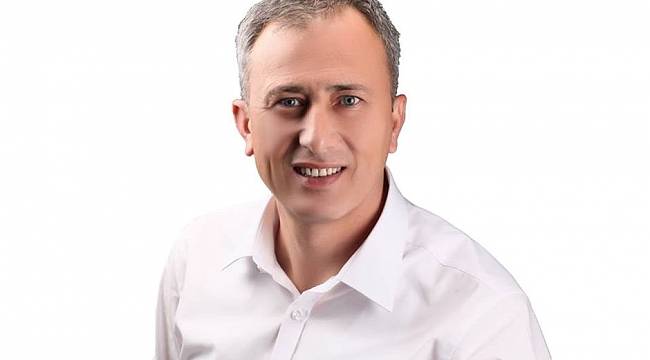 Gökçeada Belediye Başkanı Ünal Çetin MHP'den istifa etti