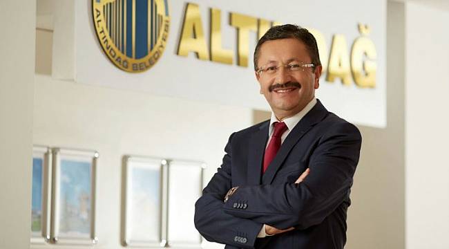 Gökçek'in Yerine Adı Geçen Başkan Bıyık Bıraktı