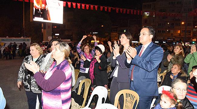 Grup Mecaz’la Cumhuriyet Kutlaması