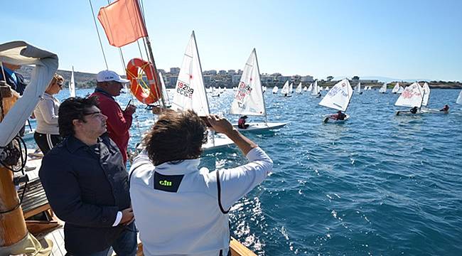İZMİR AÇIK TEŞVİK KUPASI YELKEN YARIŞLARI FOÇA’DA YAPILIYOR
