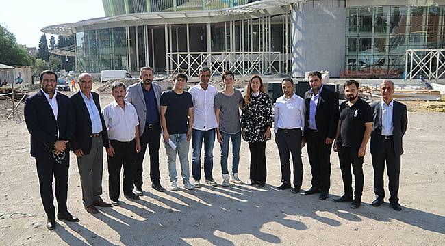 'İzmir'in Gençleri Kültür Merkezine Kavuşacak'