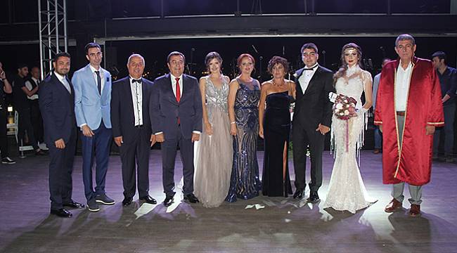 Kayhan ve Helvacıoğlu Ailelerinin Mutlu Günü