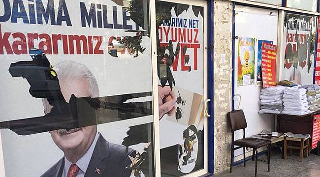 Manisa’da Başbakan’a Büyük Hakaret!