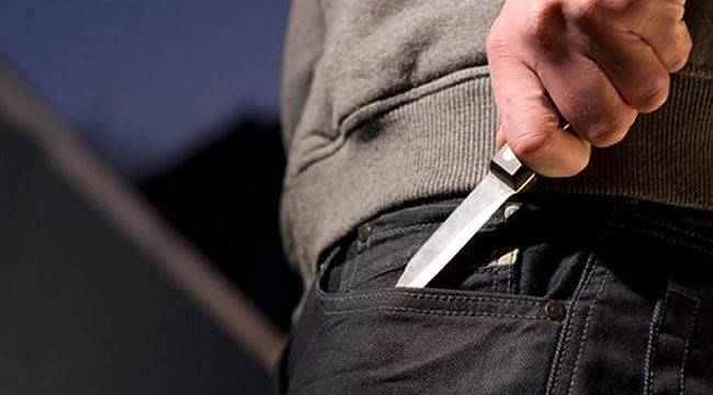 Marsilya'da Bıçaklı Saldırı: 2 Ölü