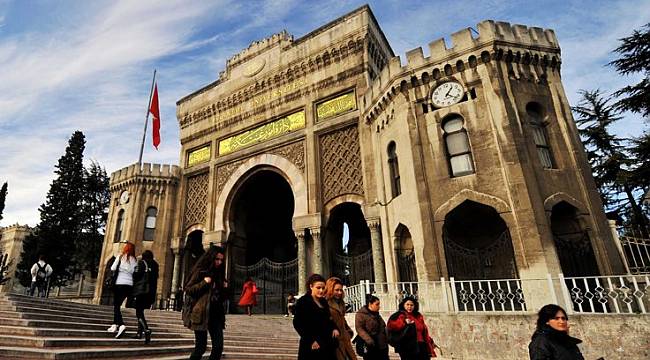 Personeller sisteme izinsiz girdi, 8 öğrencinin notunu yükseltti!