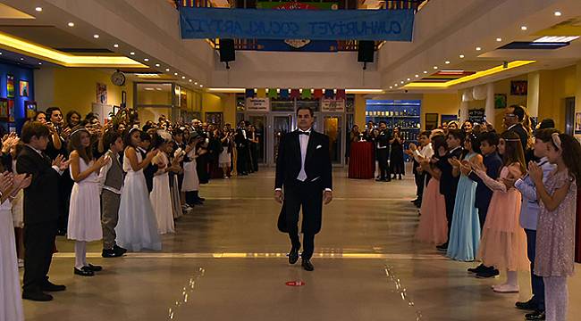Piri Reis’te Atatürklü Cumhuriyet Balosu