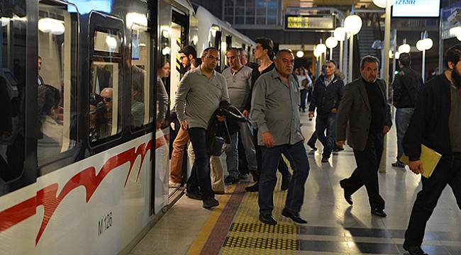 Şimdi Sıra Narlıdere Metrosunda