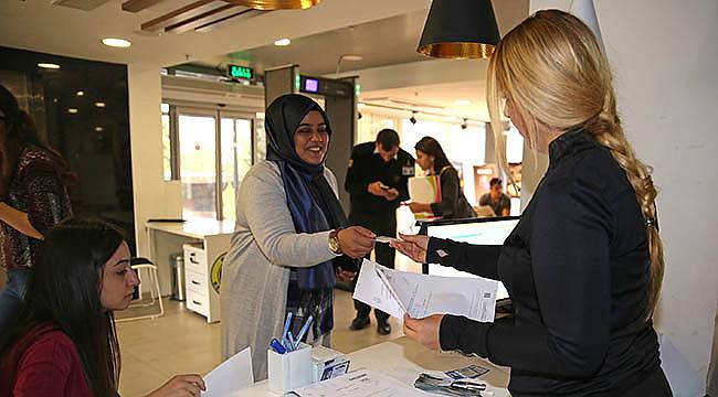 Tarık Akan Gençlik Merkezi’ne rekor başvuru