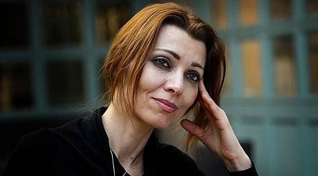 Ünlü yazar Elif Şafak’tan ilginç itiraf!
