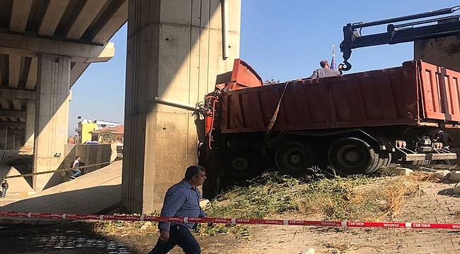 Karabağlar'da Uyarı Dinlenmedi Kaza Geldi; 1 İşçi Öldü