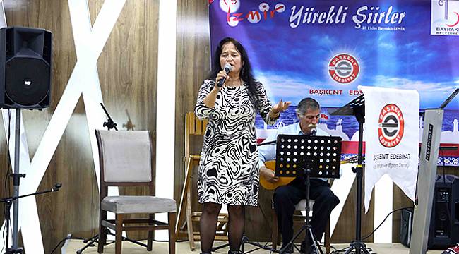 Yürekli Şiirler Bayraklı'da