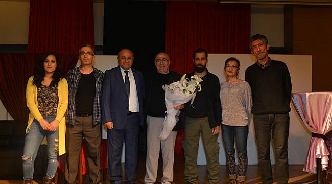 9 Canlı Çiğli’de Sahnelendi