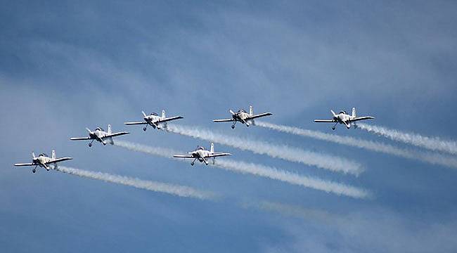 ABD'de Gökyüzüne Penis Çizen Pilotlara Soruşturma