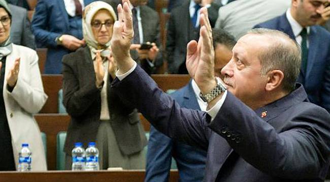 AK Parti'ye Yakın Anket Şirketi: Erken Seçim Kararı Alınabilir