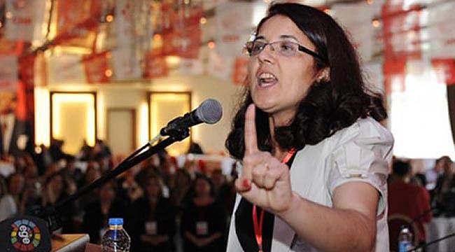 CHP Balçova İlçe Başkanı Aygül Eryılmaz: "Aday Olup Olmayacağıma 9 Aralık'ta Karar Vereceğim"