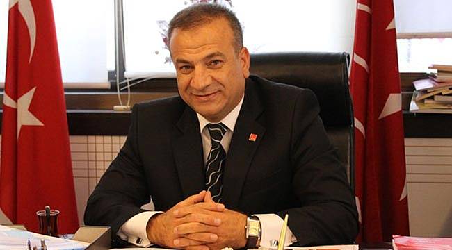 CHP Konak İlçe Başkanı Mehmet Şakir Başak: “İki saat 15 dakikada liste gelmiyorsa bir tuhaflık vardır”