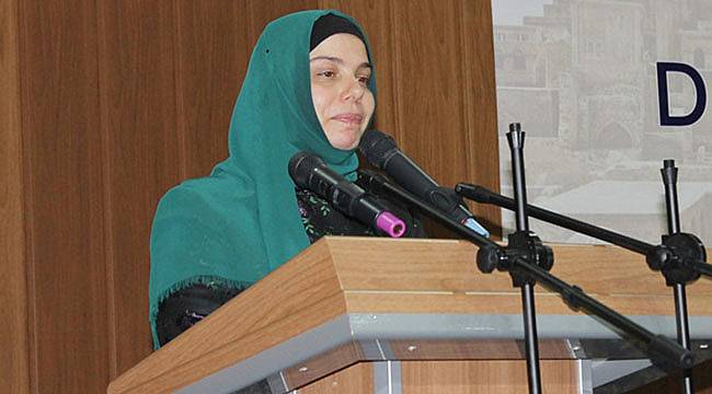 Diyanet'e İlk Defa Kadın Başkan Yardımcısı Atandı