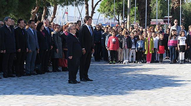 Foça Öğretmenler Günü'nü Kutladı