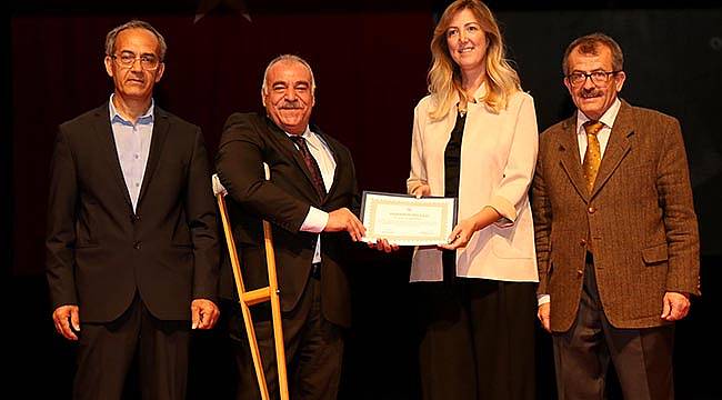 Geleneksel Türk Sanatlarını Baş Tacı Yaptılar