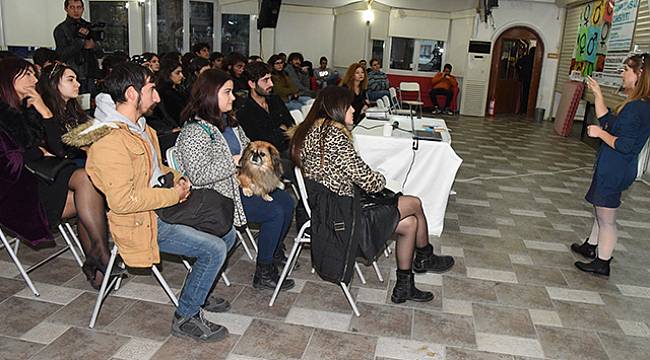 Gençlik Merkezi’nde 25 Kasım’a Özel eğitim