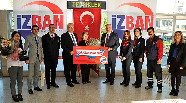 İZBAN'ın 500 Milyonuncu Yolcusu Gülser Hanım Oldu