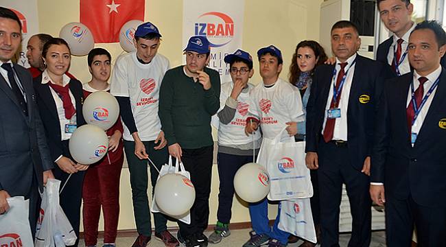 İZBAN'ın Mutluluk Treni 'Farkındalık' Yaratıyor