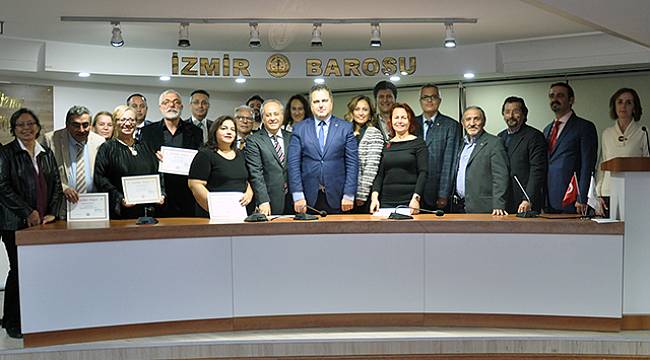 İzmir Barosu'ndan Atatürk ve Müzik Söyleşisi