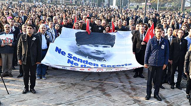 İzmir'de 09.05'te Zaman Durdu