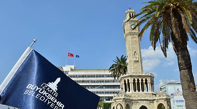 İzmir Zirvedeki Yerini Korudu