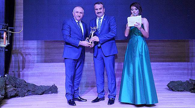 Kadri Gündeş’e Uluslararası Tanıtım Oscarı Ödülü