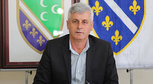 Kütahyalı'ya Bir Darbe de Memleketi İzmir'deki Boşnaklardan
