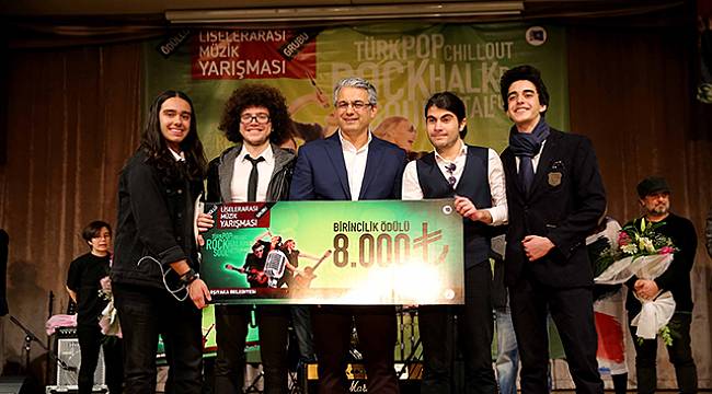 Liseli Müzik Grupları Karşıyaka’da Yarışıyor