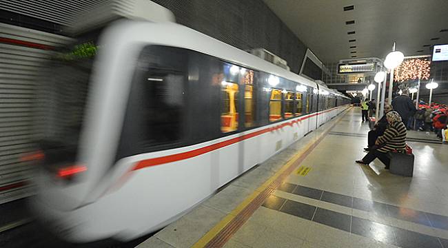 İzmirliler Dikkat... O Saatler Arası Metro Çalışmayacak
