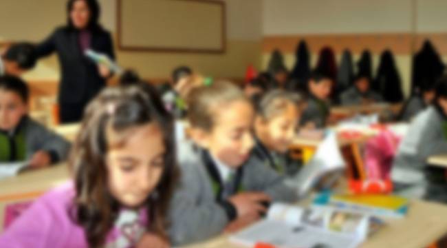 Okullara Zorunlu 'Mevlid Kandili' Etkinliği İçin Talimat Gitti