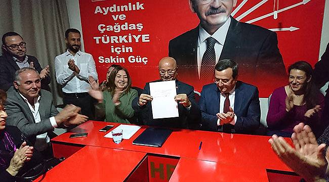 Şahin Fırat Adaylığını Resmen Açıkladı