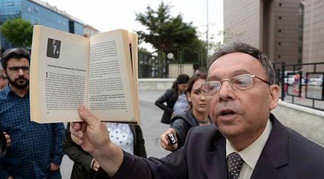 Süleyman Yeşilyurt&#039;a Atatürk&#039;e Hakaretten Verilen 1 Yıl 3 Aylık Hapis Cezası Ertelendi