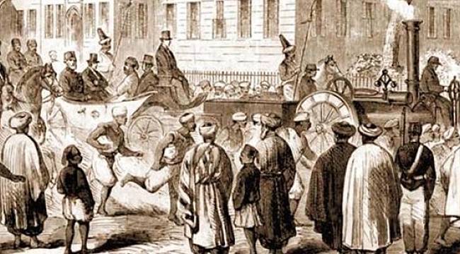 "Sultan Abdülhamid İktidarında Otomobile, 'Sokakları Bozar' Bahanesiyle İzin Verilmemişti"