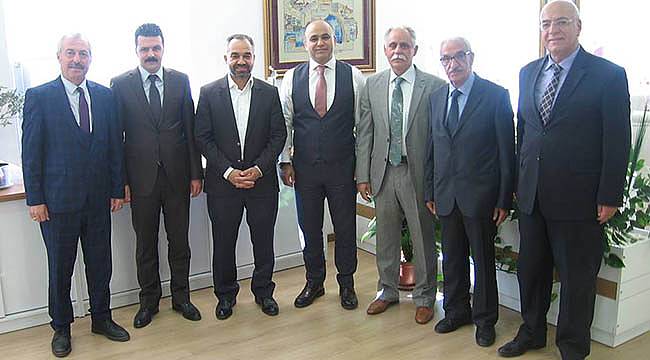 Yazarlardan İl Müdürüne Anlamlı Ziyaret
