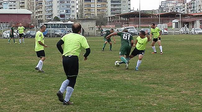 Aliağa Masterler Foça'yı Foçalı Gölcüsüyle Yendi 4 - 0