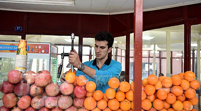 Bornova Belediyesi’nden Üniversite Öğrencilerine Destek