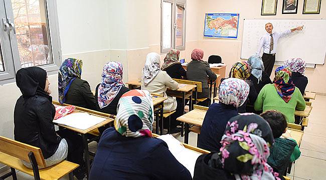 Bornova’da Okuma Yazma Seferberliği