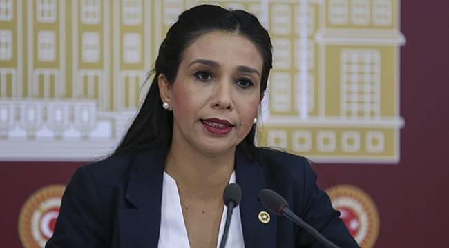 CHP'li Yedekci Direnen İşçilerin Yanında