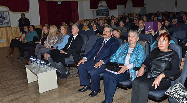 Foça'da Eğitime Yardım Konseri
