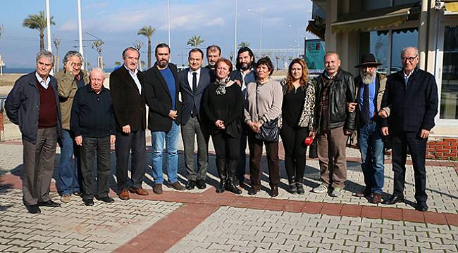 Gökmen Ulu İzmirli Gazeteciler ile Buluştu