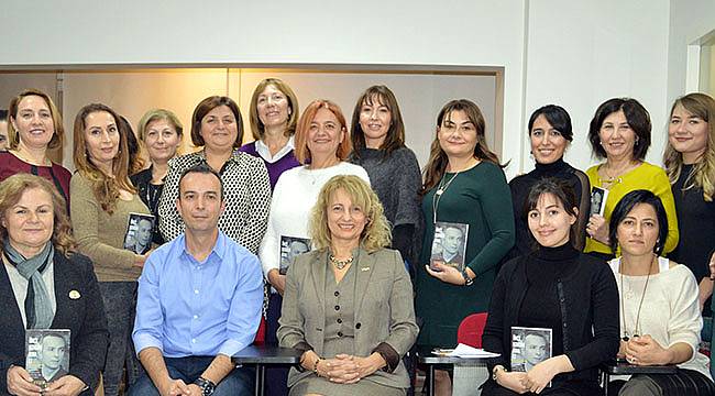 İZİKAD'dan İş Kadınlarına İkna Psikolojisi Eğitimi