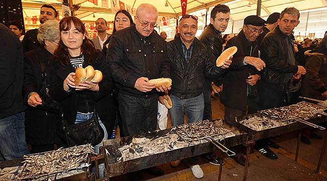 Karşıyaka Hamsi Şöleni 10 Yaşında