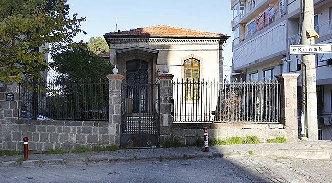 Konak Tarihine Sahip Çıkıyor