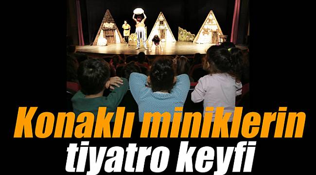 Konaklı miniklerin tiyatro keyfi
