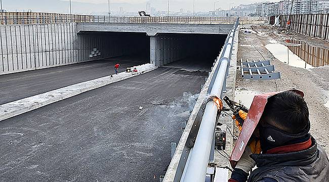 Mithatpaşa Karayolu Altgeçidi Açılıyor