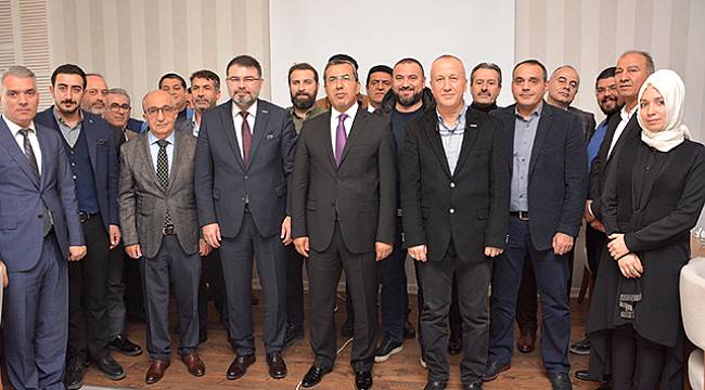 MÜSİAD İzmir, Lojistik Sektörünü Masaya Yatırdı